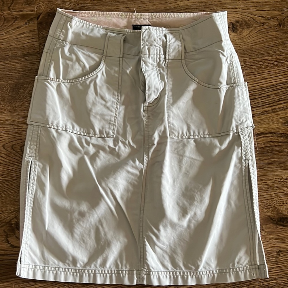 AE knee-length cargo skirt